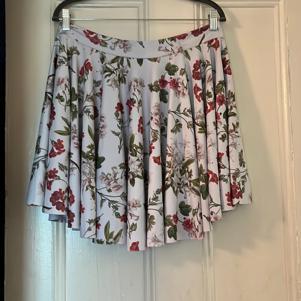 Blackmilk Gorgeous Garden Cheerleader Skirt XL GUC